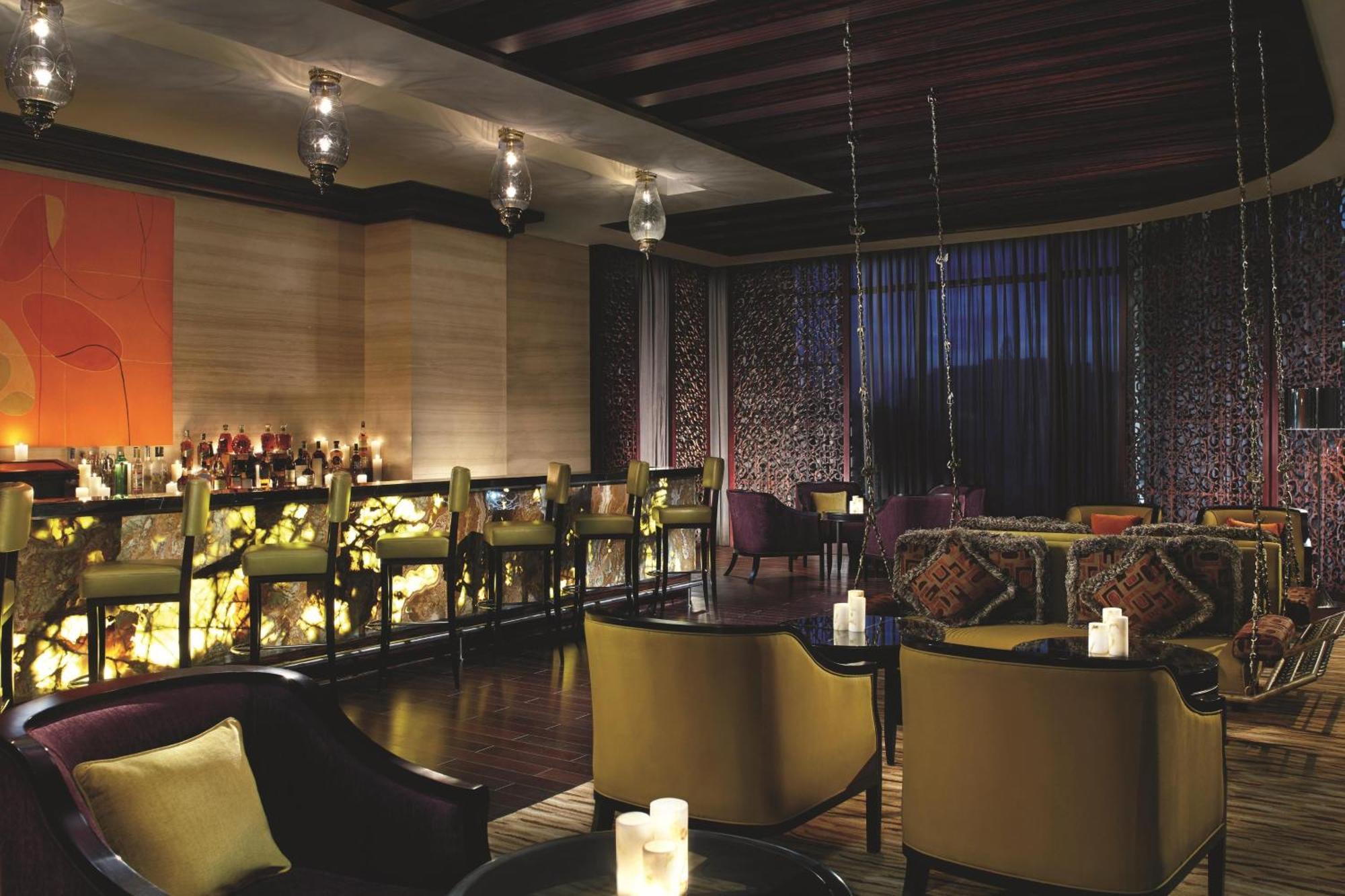 The Ritz - Carlton, Bangalore Exteriör bild
